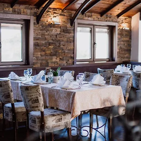 Hotel Kapri 3*