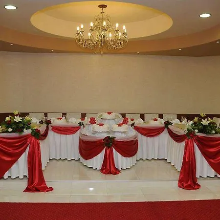 Hotel Kapri 3*